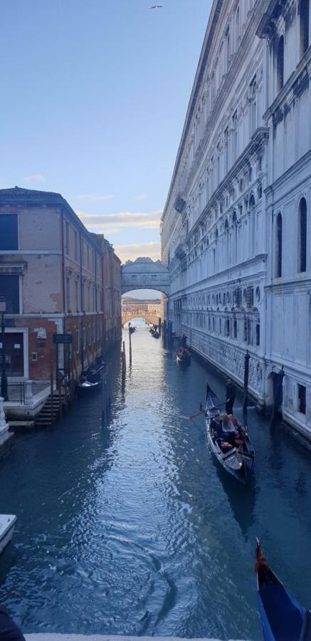 Magic Casanova Flat In The Heart Of Venice Apartment Bagian luar foto